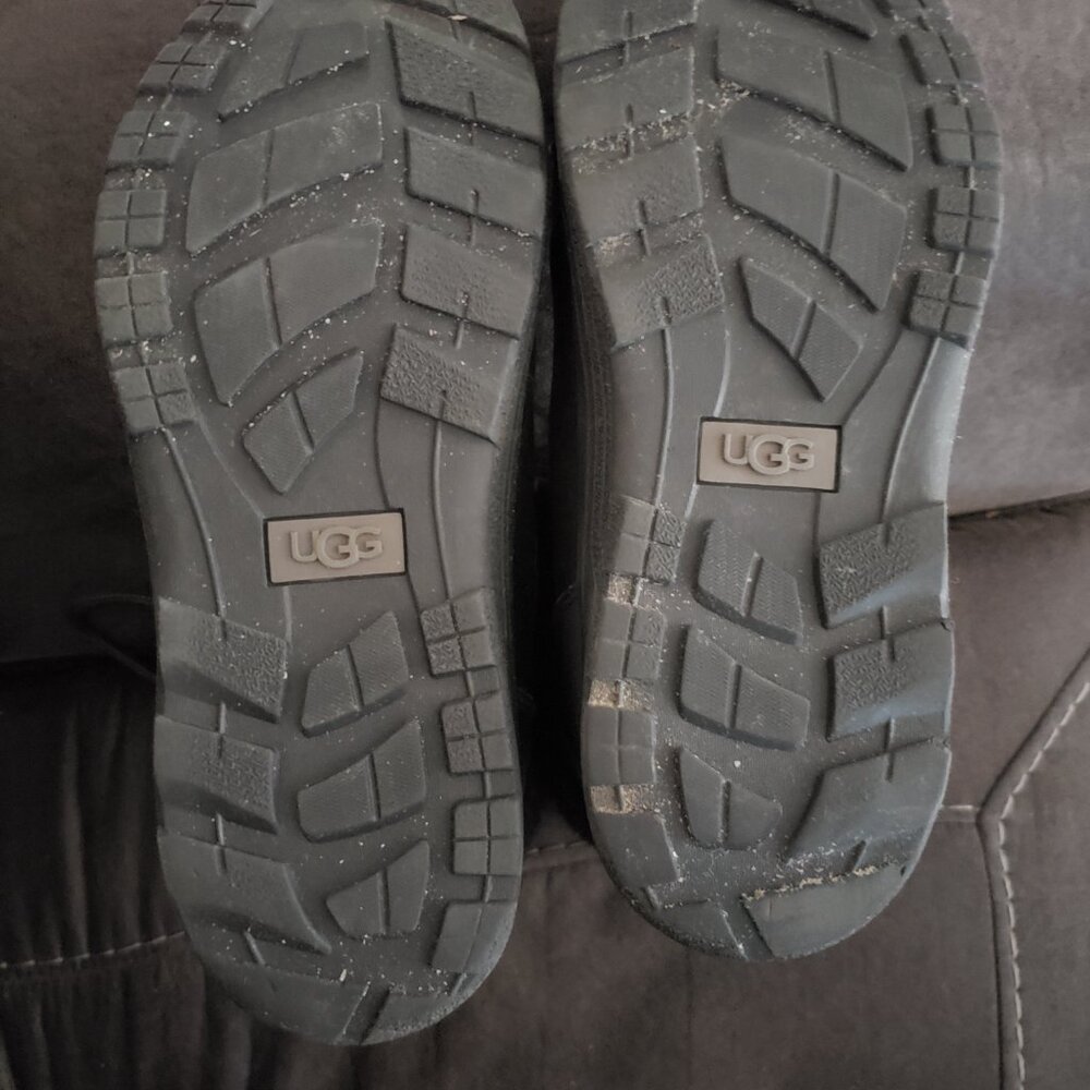 UGG boot - Picture 5 of 6